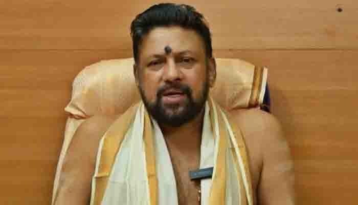 ശബരിമല മേല്ശാന്തി നറുക്കെടുപ്പ്; തന്ത്രി കണ്ഠരര് രാജീവരെ ഒഴിവാക്കും