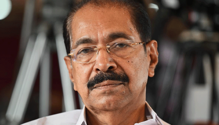 വൈദ്യുതി മന്ത്രിയുടെ പുത്തൻ നിർദേശം; വൈദ്യുതി തടസം ജനങ്ങളെ അറിയിക്കാൻ വാട്സ് ആപ്പ് ഗ്രൂപ്പ്